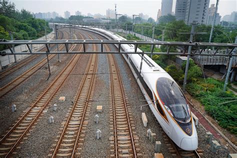 China Bullet Train First Class Vs Business Class - businesser