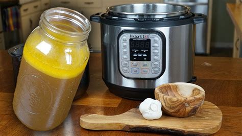 How to make Beef BONE BROTH with an Instant Pot #midwestmeanderings #bonebroth #instantpot ...