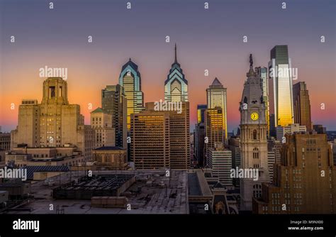 Philadelphia, Pennsylvania, USA center city skyline at sunrise Stock ...