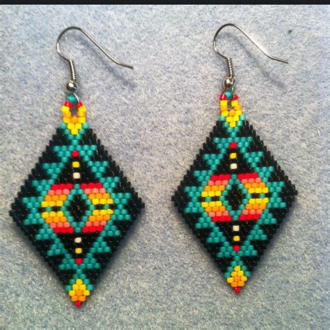 Aggregate more than 77 beaded earring designs native american super hot - esthdonghoadian