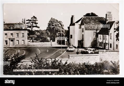 Old black and white Post card showing the Old Bridge Hotel, Huntingdon ...