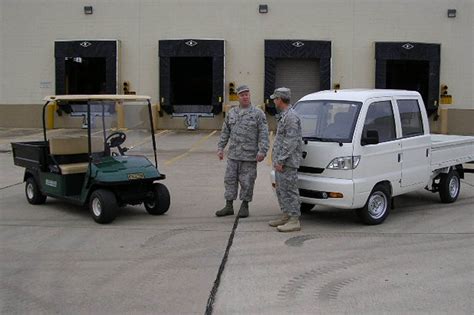 Low-speed vehicles save Air Force money > Eglin Air Force Base > Article Display