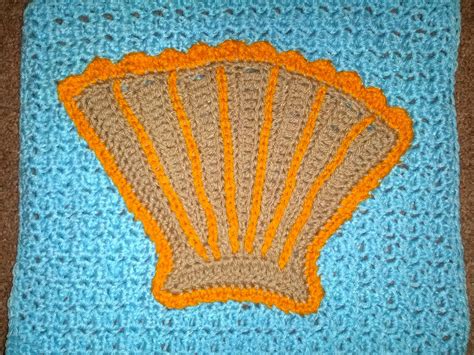 Blooming Lovely: WIP - Crochet Seashell Appliqué