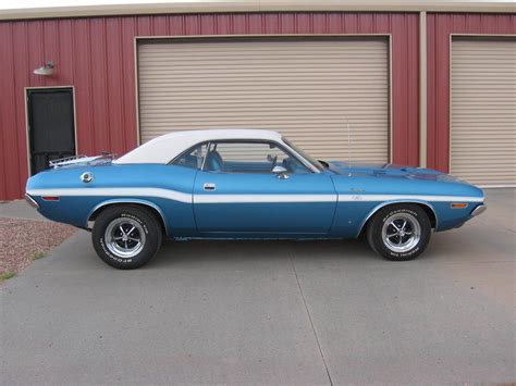 B5 Blue 1970 Dodge Challenger R/T on eBay | Mopar Blog