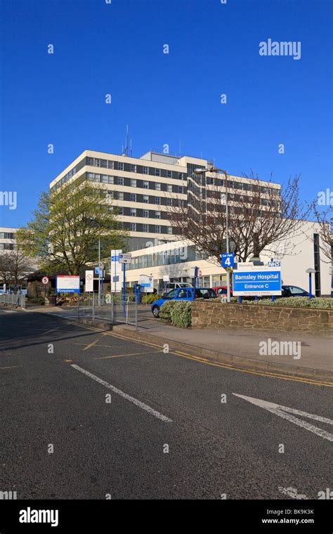 Barnsley District General Hospital, main entrance, Barnsley, South ...