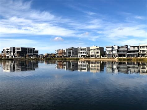 Caroline Springs Lake - Caroline Springs VIC 3023, Australia