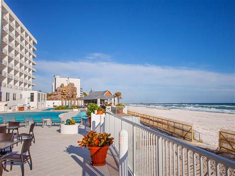 Panama City Beach Hotels | Holiday Inn Express & Suites Panama City Beach - Beachfront