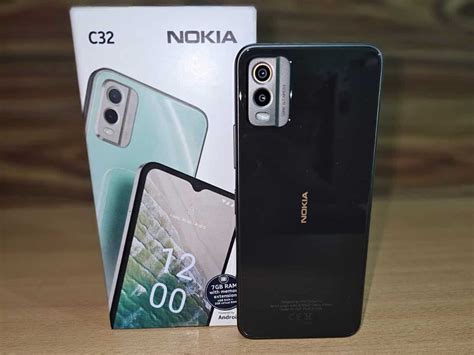 Nokia C32 Review: Entry-level workhorse offers blend of performance and features | Zee Business