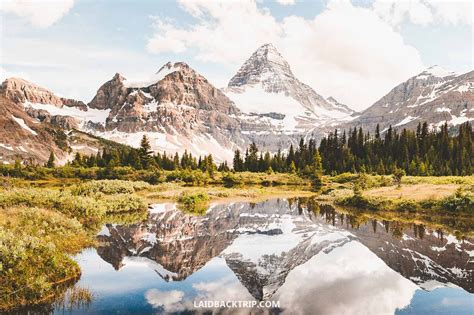 A Complete Guide to Hiking in Mount Assiniboine Provincial Park ...