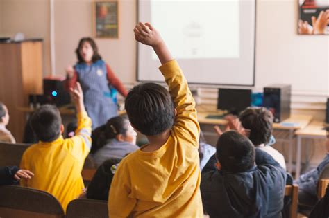 Niños en sala de clases - Ríos