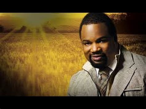 "Grateful" Hezekiah Walker lyrics - YouTube