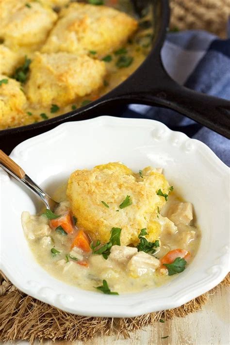 Easy Chicken and Dumplings Casserole Recipe - The Suburban Soapbox