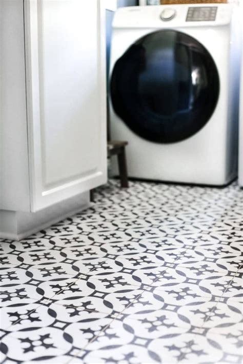 DIY Moroccan Vinyl Tile Floor - Bless'er House