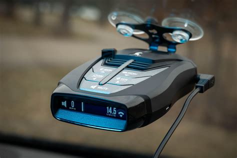 Best Radar Detectors - CNET