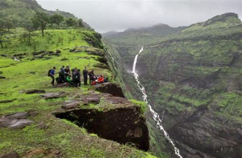 Ride to Madhe Ghat | Bike ride 70 km to map the mountains and catch Madhe Ghat in its full glory