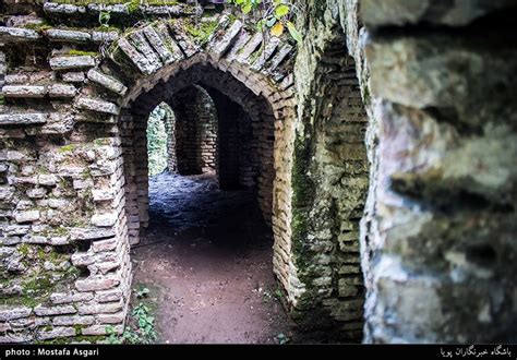 Iran’s Beauties In Photos: Enchanting Rudkhan Castle