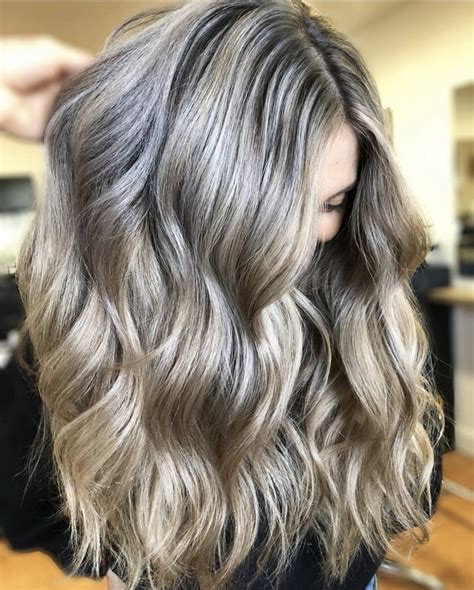 Brown hair with heavy blonde Babylights | Heavy blonde highlights ...