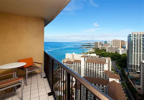 Book Sheraton Waikiki in Honolulu | Hotels.com