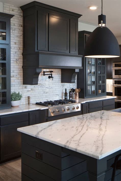 34+ Modern Charcoal Gray Kitchen Cabinets ( Dark or Light) | Kitchen ...