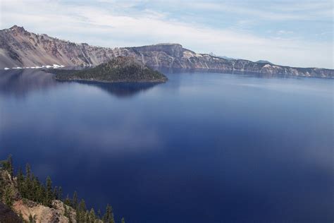 Crater Lake, Wizard Island Free Photo Download | FreeImages