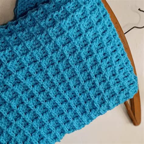 Waffle Stitch Blanket - SitnCrochet