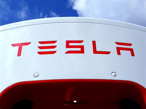 Tesla inks deal to get key battery component outside China - WBBJ TV