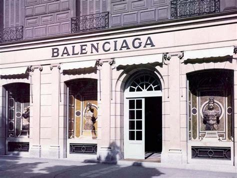 Balenciaga opens its first haute couture boutique in Paris