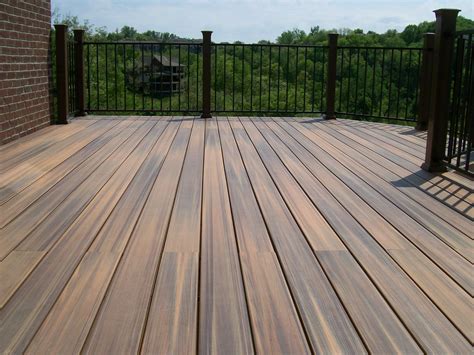 A well constructed deck will add value to any property. | Building a ...