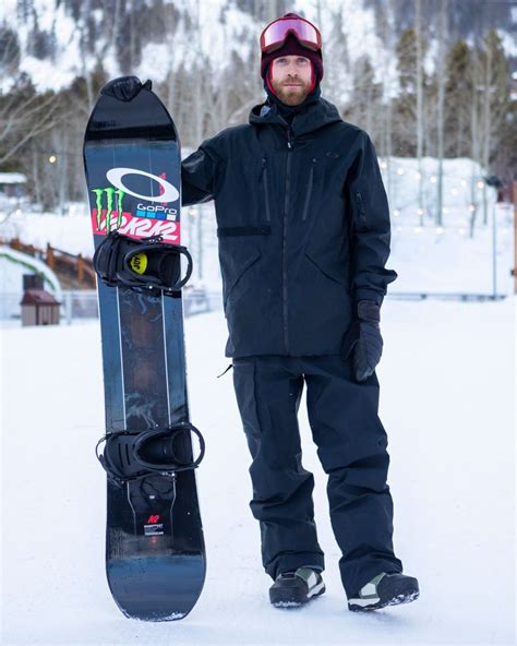 Snowboarding Gear Picks From Professional Riders | Men's Journal