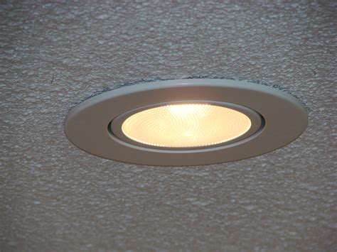10 reasons to install Recessed halogen ceiling lights - Warisan Lighting