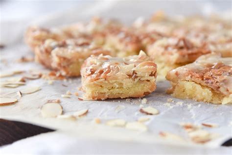 Almond Bars - Crunchy and Chewy | Your Homebased Mom