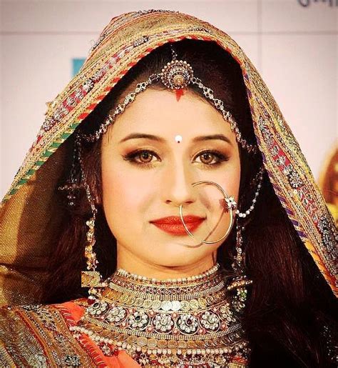 Paridhi Sharma Biography, Age, Height, Marriage, Photos, Husband and ...