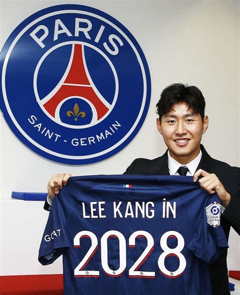 Foot PSG - Officiel : Le PSG recrute Kang-in Lee - Foot 01