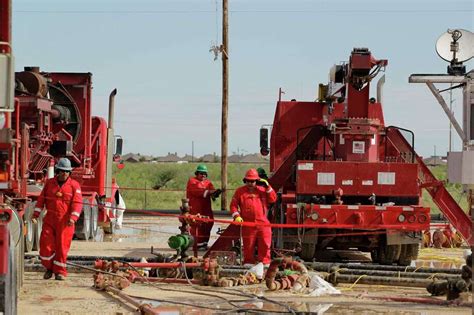 Halliburton reports strong second quarter profit - San Antonio Express-News