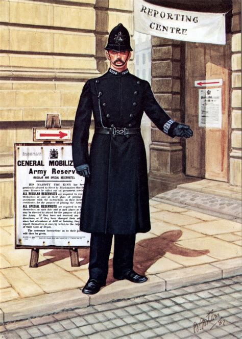 Constable - Metropolitan Police, 1914 | Police uniforms, Police ...