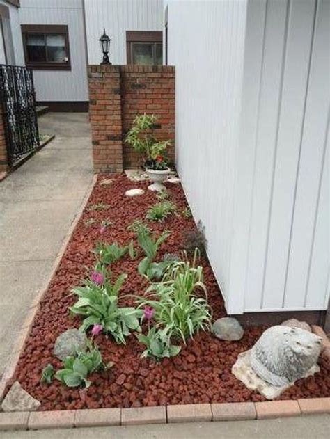 30+ Modern Flower Beds Rocks Ideas For Front House To Try | Landscaping with rocks, Lava rock ...