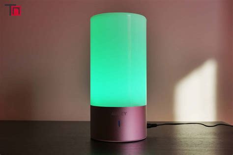 Lampe de Chevet Tactile Sensitive Aukey – Un bel objet très abordable (24€) - Technews.fr