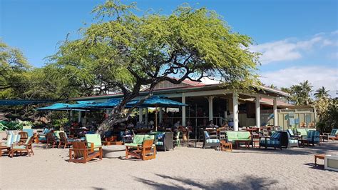 Jeeps Pubs Taverns and Bars: Lava Lava Beach Club Kulaikai, (Waikoloa Village, Hawaii, U.S.A.)