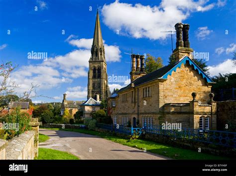 View of Edensor village near Bakewell in the Derbyshire Peak District ...