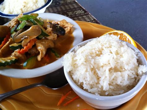 Review: New Chiang Mai Thai Cuisine