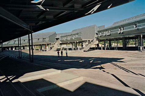 VIGO UNIVERSITY CAMPUS - Architizer