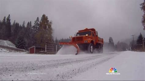 Winter Storm Brings Four Feet of Snow to Wisconsin; Freeze Continues ...