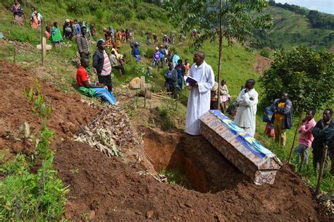 In Urban DRC, Chaos Reigns as Mourners Abandon Funeral Traditions