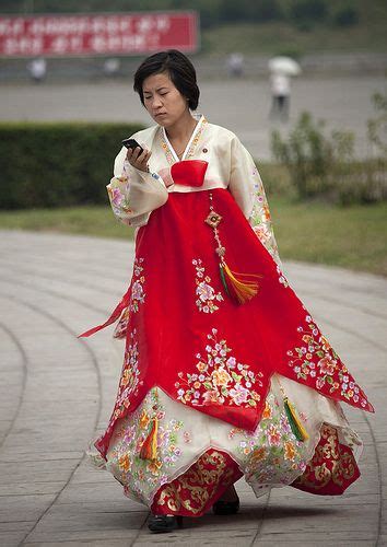 Woman with Mobile phone in Pyongyang - North Korea | Korean fashion ...