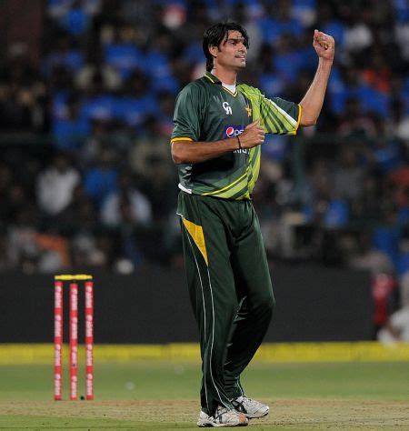 Is Mohammad Irfan the tallest cricketer? - Rediff Cricket