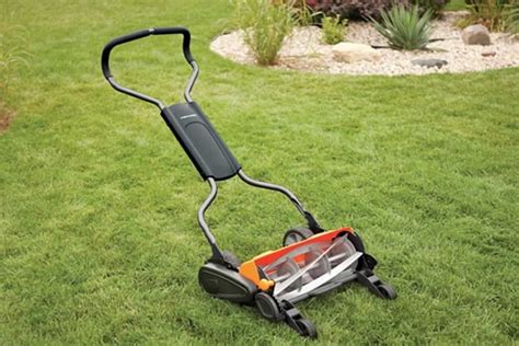 Best Reel Mower For Tall Grass | Handyman tips