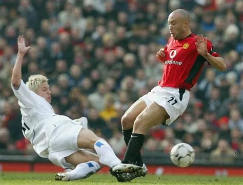 5 memorable Man Utd vs Leeds moments as rivalry returns to Premier ...