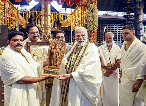 86+ most beautiful images in Guruvayur Temple, Kerala in India