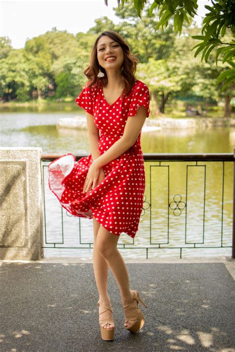 12+ Pretty woman polka dot dress pattern images | ideasfordresses