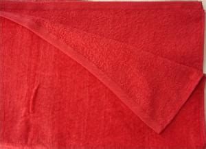 Wholesale Red Beach Towels in Bulk 30x60 Velour